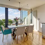 Βίλα Maison Hortense - A Issy-les-Moulineaux